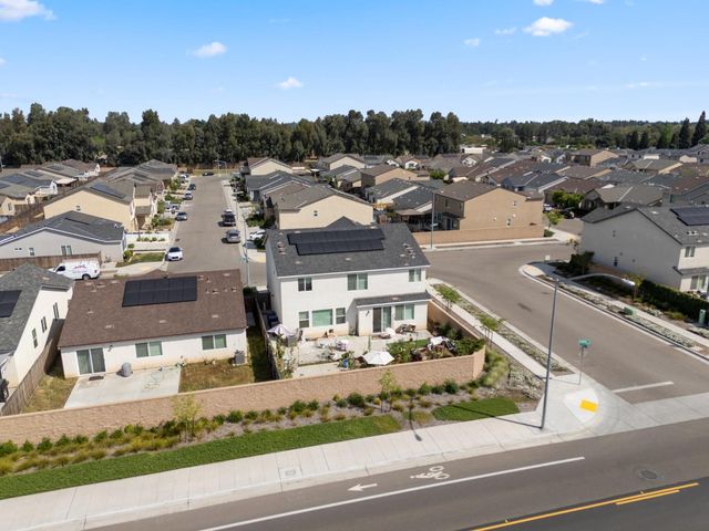 1617 N Filbert Avenue, Fresno, CA 93727