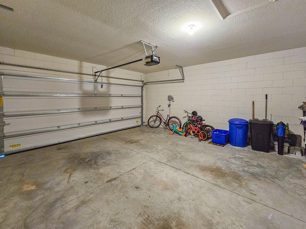 Image 32 of property listing at 3106 BORASSUS DRIVE, New Smyrna Beach, FL 32168