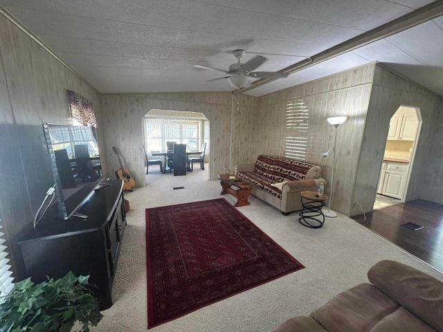 8 Grande Camino Place, Fort Pierce, FL 34951