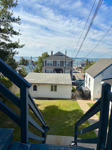 21 Siren St A, Winthrop, MA 02152