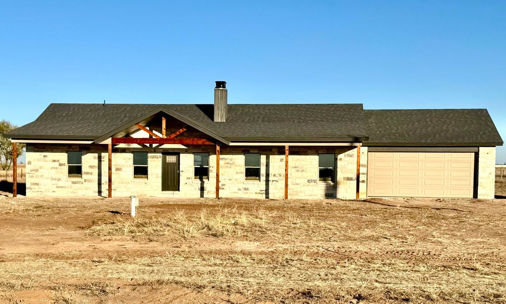 16706 N County Road 1200, Shallowater, TX 79363