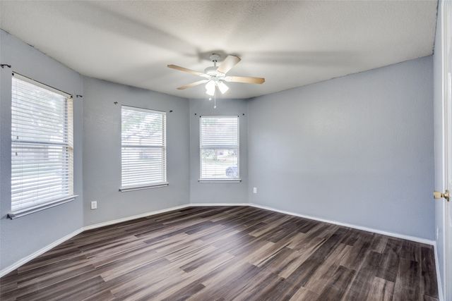 2844 Bluffs Court, Mckinney, TX 75071