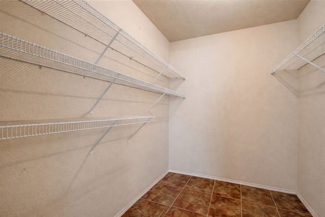 2844 Bluffs Court, Mckinney, TX 75071