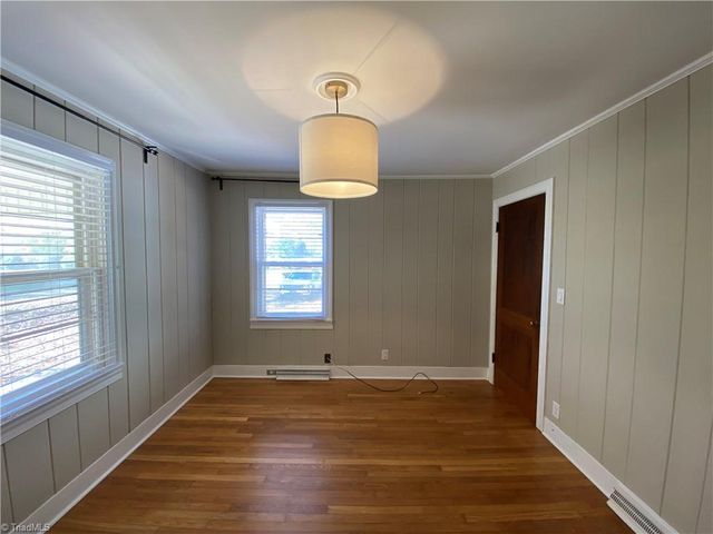 2135 Griffith Road, Winston-salem, NC 27103