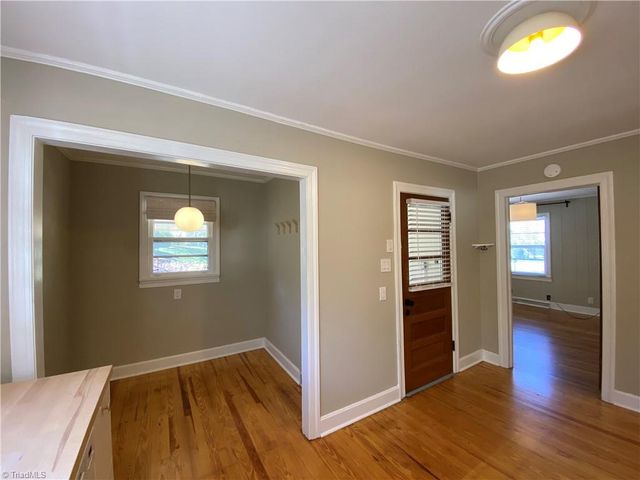 2135 Griffith Road, Winston-salem, NC 27103
