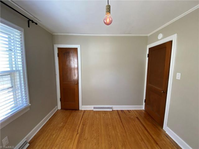 2135 Griffith Road, Winston-salem, NC 27103