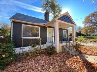 2135 Griffith Road, Winston-salem, NC 27103