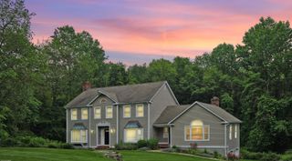 20 Topaz Lane, Trumbull, CT 06611