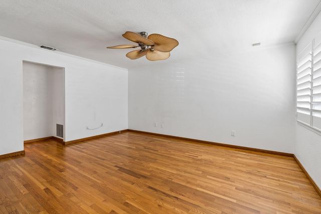 5510 Hesper Way, Carmichael, CA 95608
