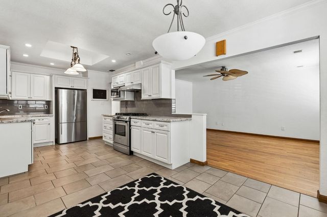 5510 Hesper Way, Carmichael, CA 95608