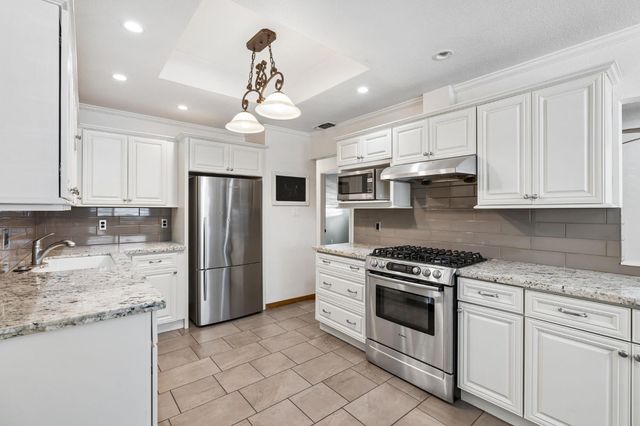 5510 Hesper Way, Carmichael, CA 95608