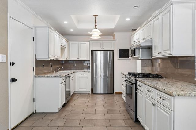 5510 Hesper Way, Carmichael, CA 95608