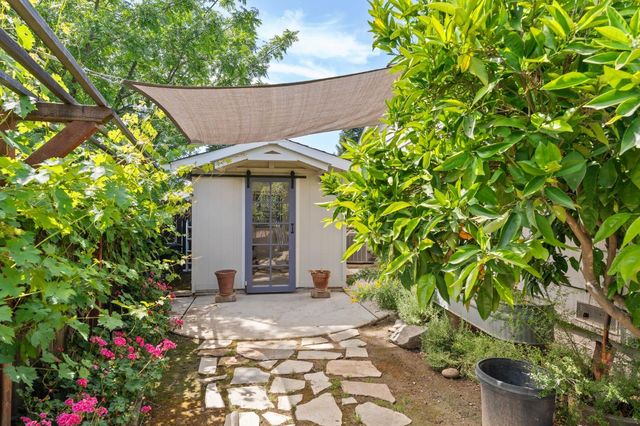 5510 Hesper Way, Carmichael, CA 95608