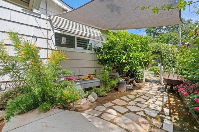5510 Hesper Way, Carmichael, CA 95608