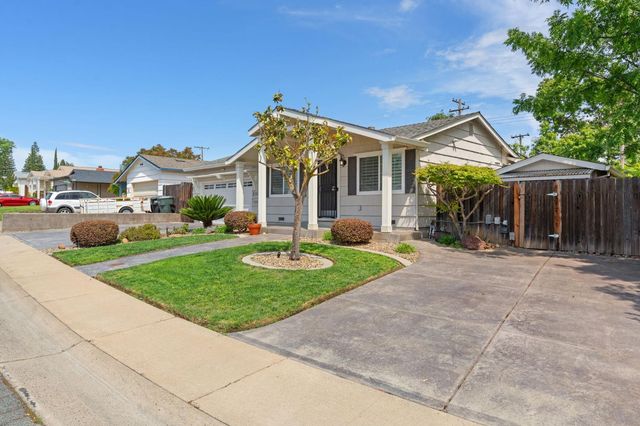 5510 Hesper Way, Carmichael, CA 95608