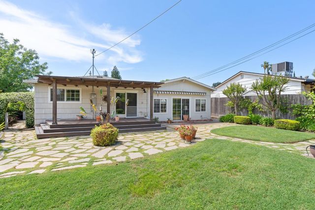 5510 Hesper Way, Carmichael, CA 95608
