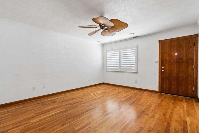5510 Hesper Way, Carmichael, CA 95608