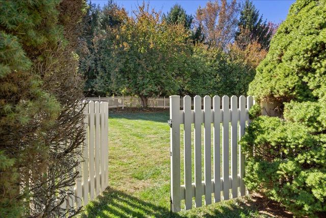 2915 BARRINGTON DR, Rockingham, VA 22801