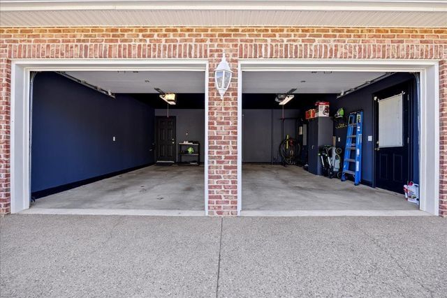 2915 BARRINGTON DR, Rockingham, VA 22801