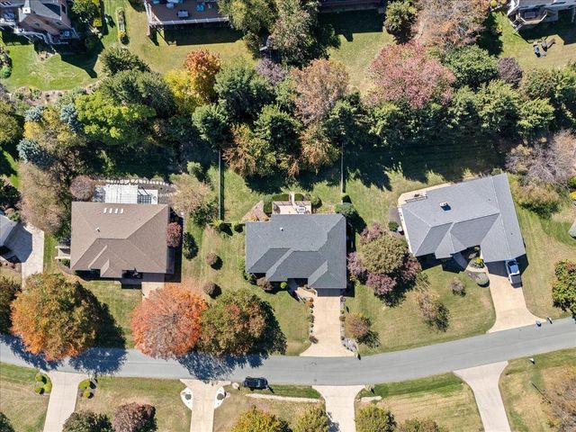 2915 BARRINGTON DR, Rockingham, VA 22801