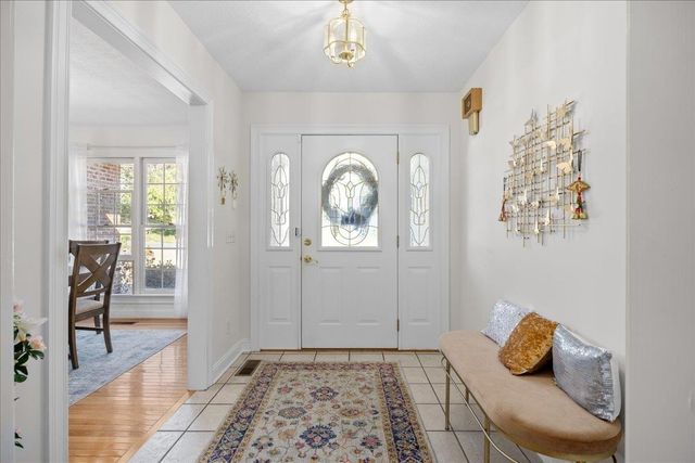 2915 BARRINGTON DR, Rockingham, VA 22801