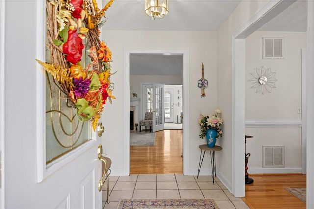 2915 BARRINGTON DR, Rockingham, VA 22801