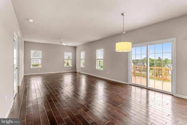 3937 ARCHER LN, Columbia, PA 17512
