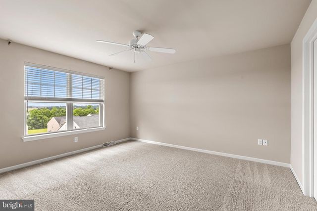 3937 ARCHER LN, Columbia, PA 17512