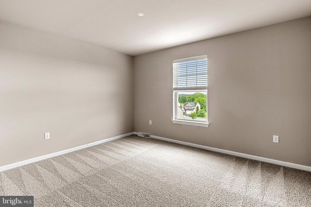 3937 ARCHER LN, Columbia, PA 17512