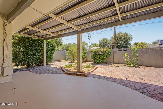 1019 W Laguna Drive, Tempe, AZ 85282