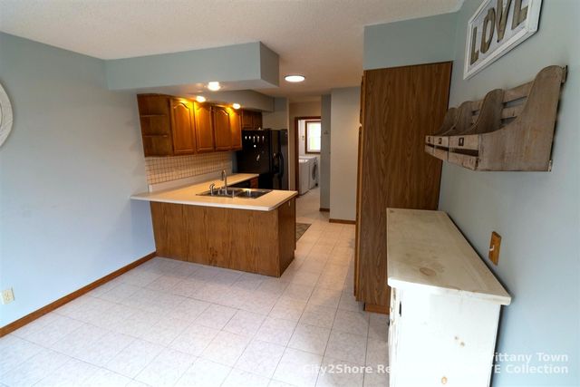 799 Topview Drive, Otsego, MI 49078