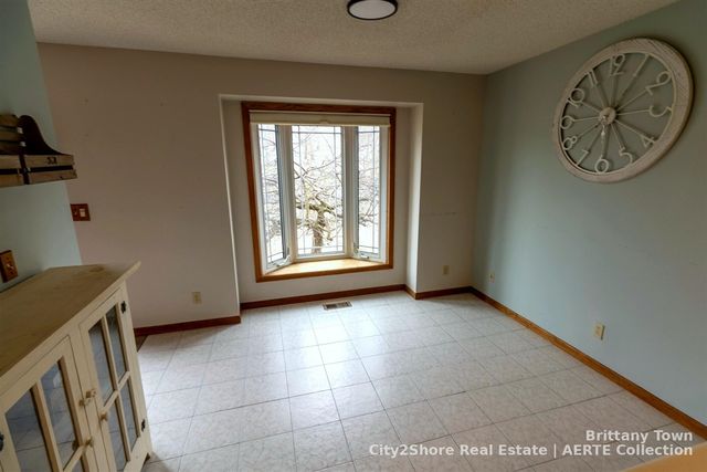 799 Topview Drive, Otsego, MI 49078