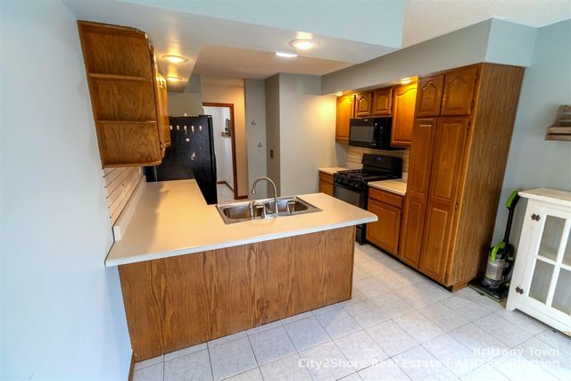 799 Topview Drive, Otsego, MI 49078