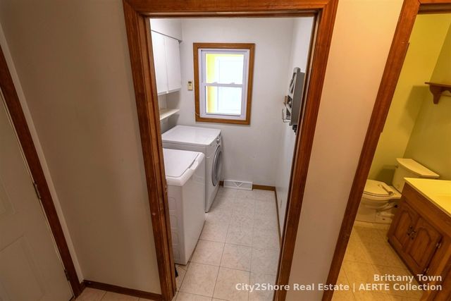 799 Topview Drive, Otsego, MI 49078