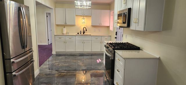 125 Souder Drive, Hurst, TX 76053