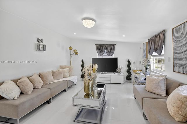 3220 NW 2nd Street, Lauderhill, FL 33311