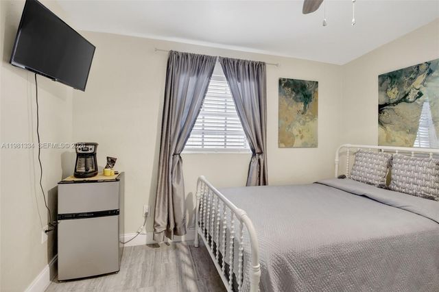 3220 NW 2nd Street, Lauderhill, FL 33311