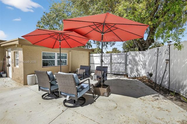 3220 NW 2nd Street, Lauderhill, FL 33311