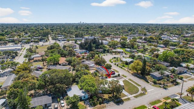 3220 NW 2nd Street, Lauderhill, FL 33311