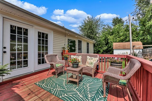 1019 Hedge Apple Dr, Clarksville, TN 37040