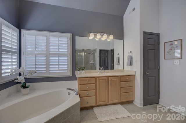 16915 Turtle Point Road, Charlotte, NC 28278