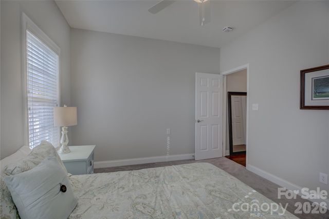 16915 Turtle Point Road, Charlotte, NC 28278