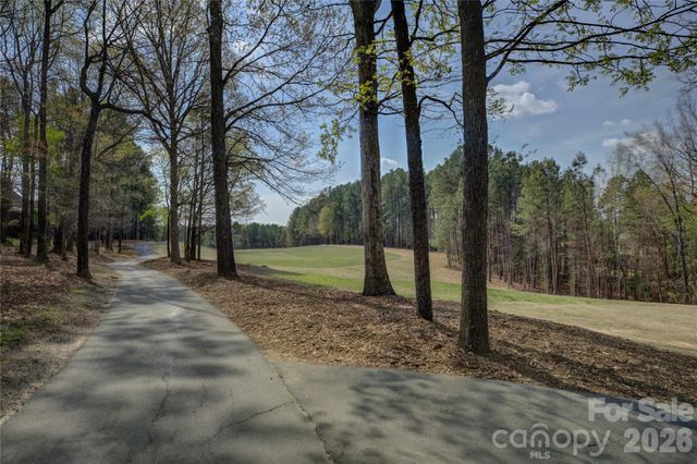 16915 Turtle Point Road, Charlotte, NC 28278