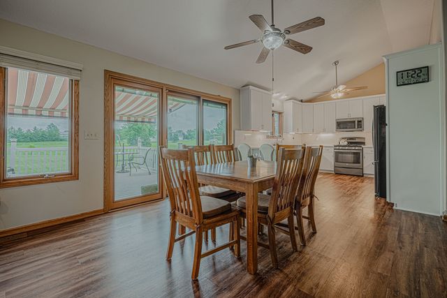 25111 S 104th Avenue, Frankfort, IL 60423
