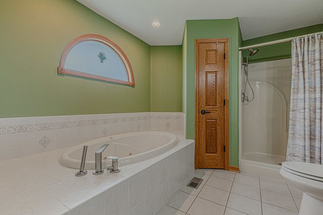 25111 S 104th Avenue, Frankfort, IL 60423