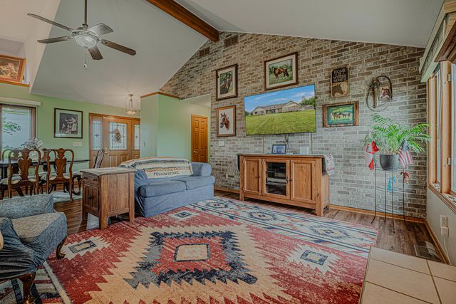 25111 S 104th Avenue, Frankfort, IL 60423