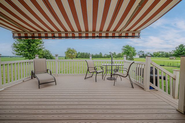25111 S 104th Avenue, Frankfort, IL 60423