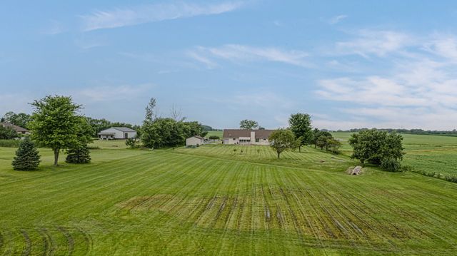 25111 S 104th Avenue, Frankfort, IL 60423