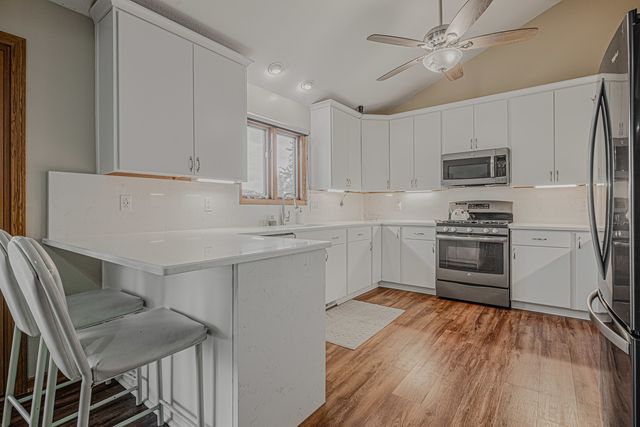 25111 S 104th Avenue, Frankfort, IL 60423