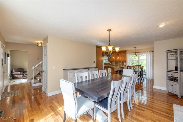 14132 Walking Stick Way, Strongsville, OH 44136